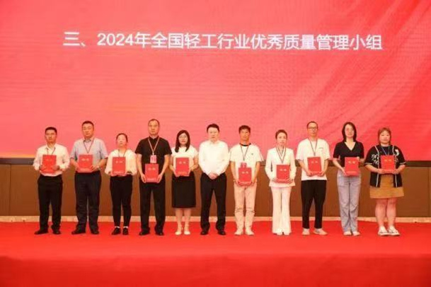 1755738626248245.jpg 4.jpg